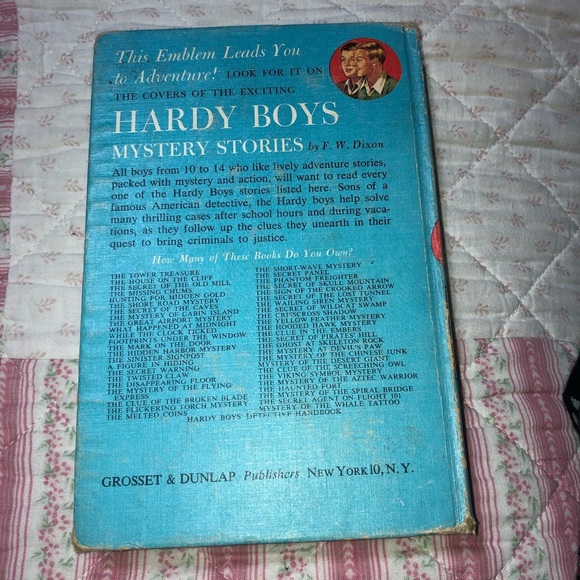 The Tower Treasure Book-Hardy boys - Picture 5 of 8